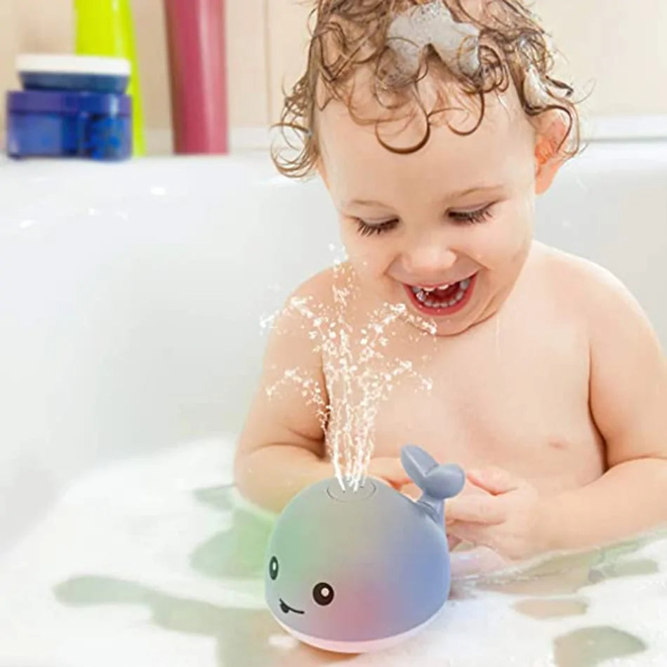 WATER WHALE BATH TIME FUN! LIGHT-MUSIC-SPRAY-FUN